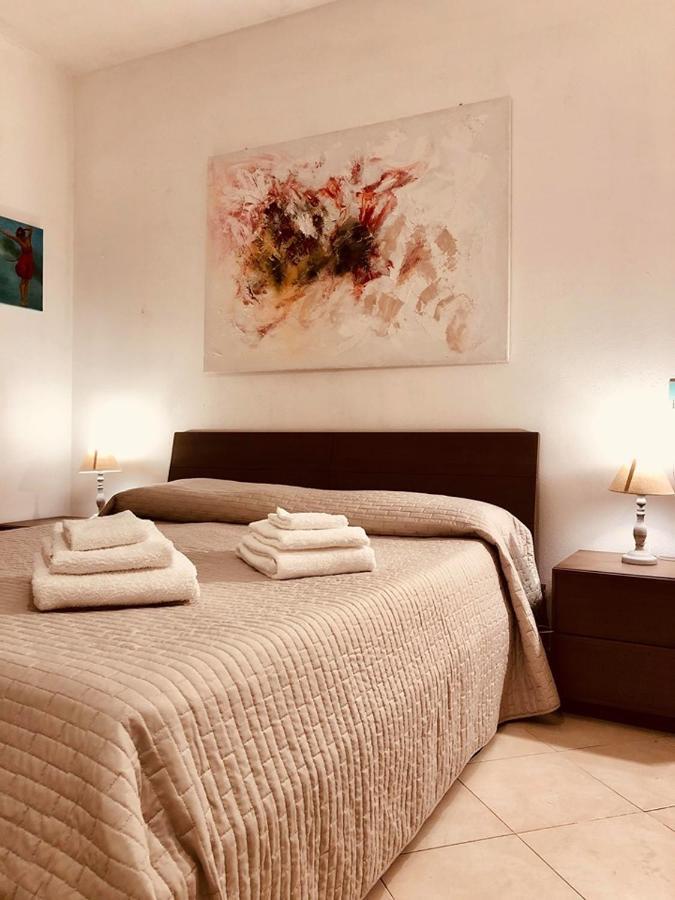 B&B Le Quattro Stagioni La Maddalena  Exterior foto